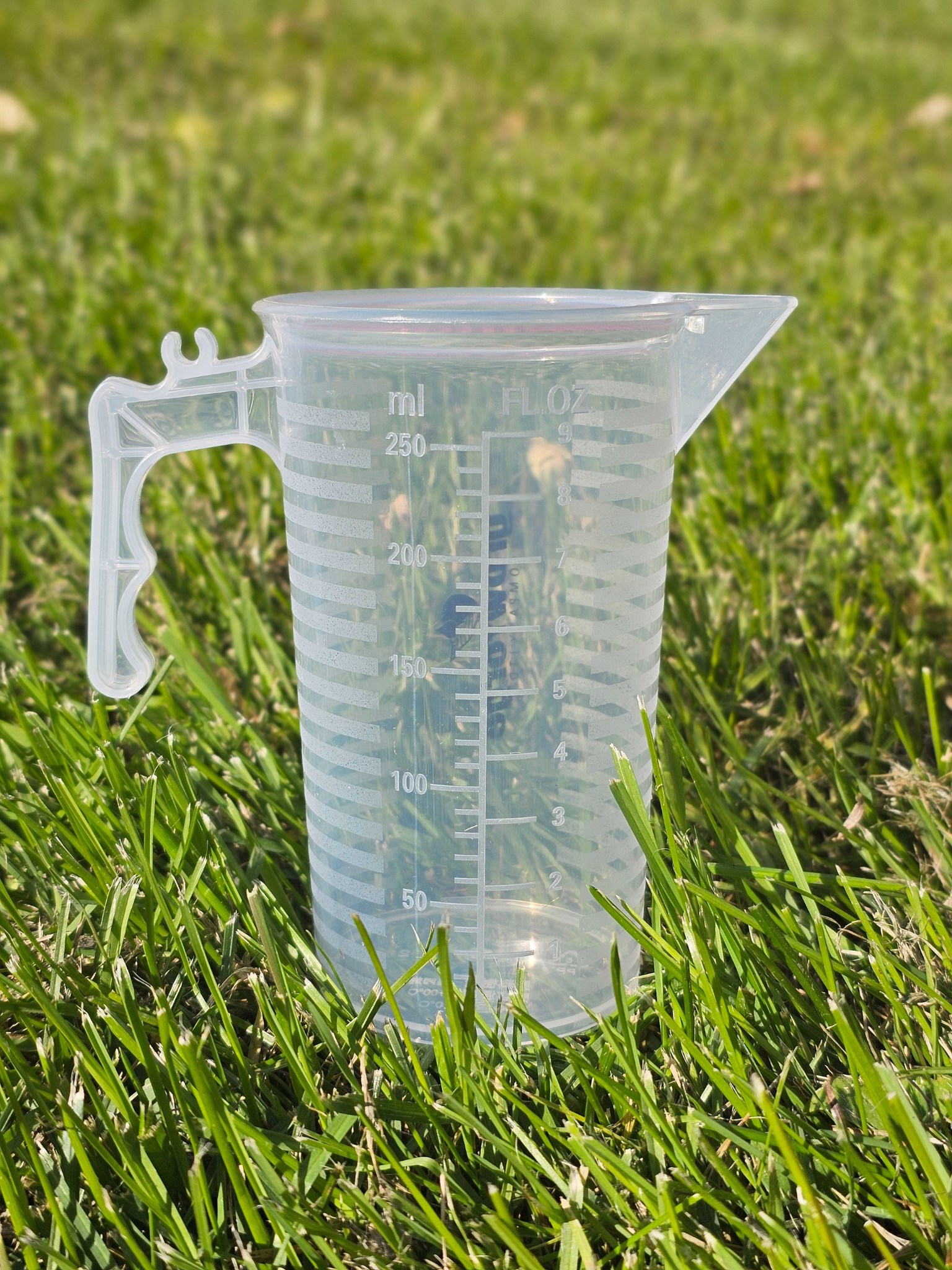 Growforge Small 9oz Clear Measuring Cup