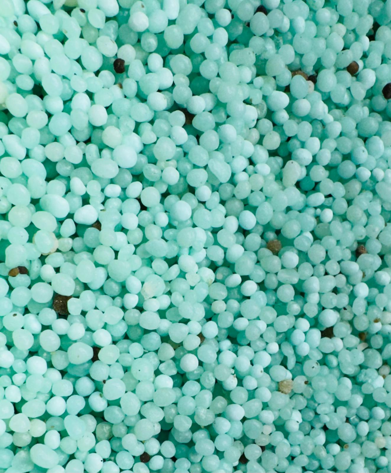 Poly-Coated Slow Release Urea 44-0-0 5.75lb